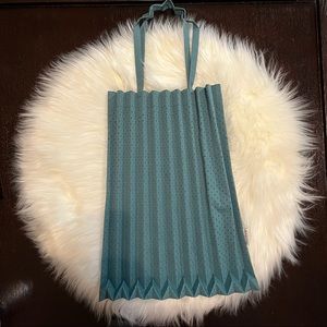Authentic me ISSEY MIYAKE bag in green color